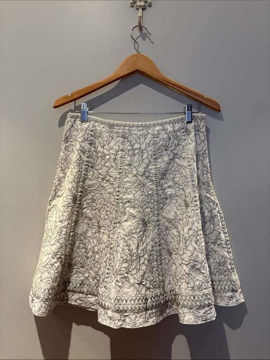 Nygard Collection Dresses & Skirts - Nygard Collection Y2K Embroidered A-Line Skirt in Light Gray and Cream